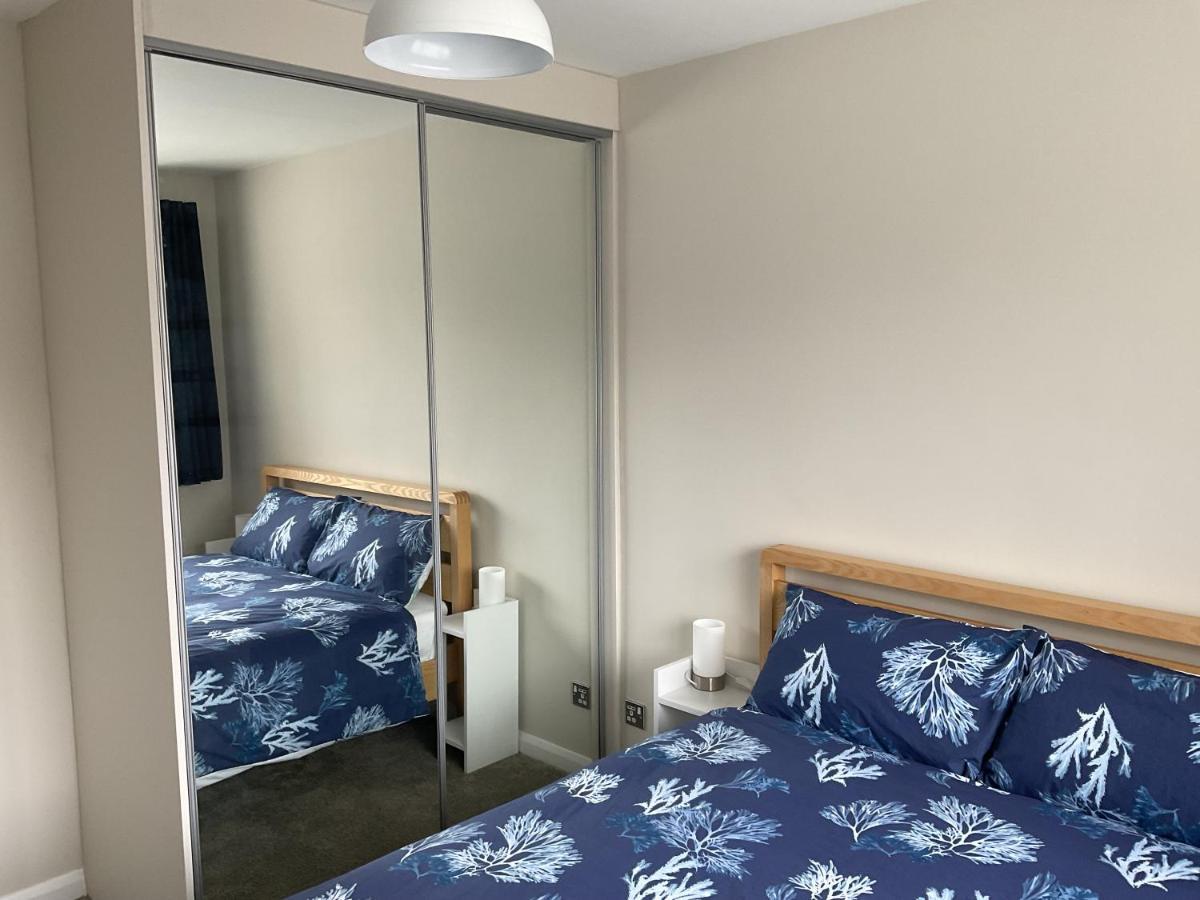 Large 2-Bedroom Maisonette With Free Parking Τουίκενχαμ Εξωτερικό φωτογραφία